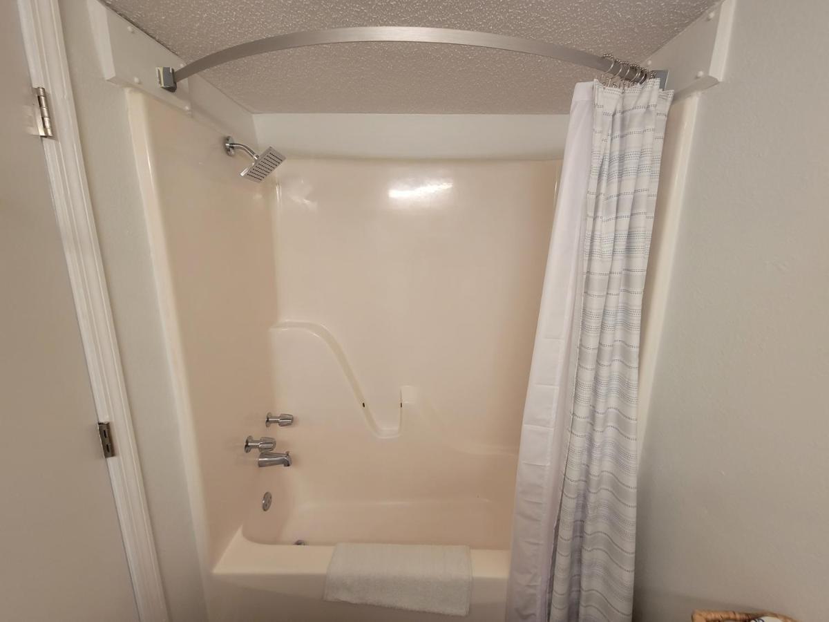 Beautifully Updated Ocean Front King Suite! Sea Mist Resort 20806 - Perfect For 2-4 Guests! Myrtle Beach Exteriör bild